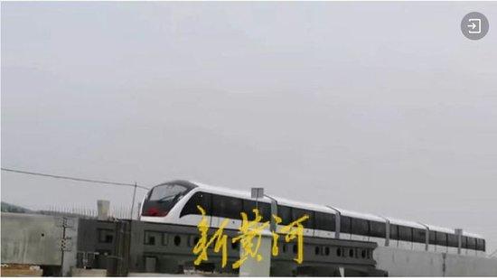 图为2020年柳州轻轨试运行视频截图 来源：南国今报