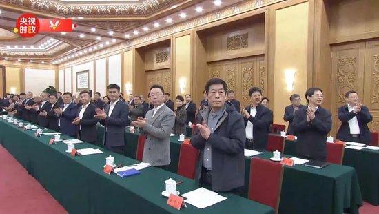 任正非、马云、梁文锋等参加最高层座谈会,有何信号?