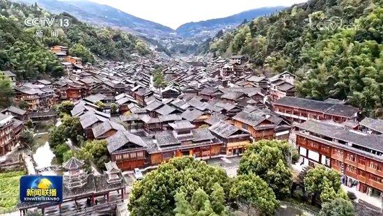 【习近平总书记今年以来治国理政纪实】奋力打开改革发展新天地