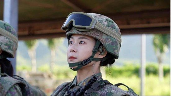 装备方队唯一的“女教头”,超帅!