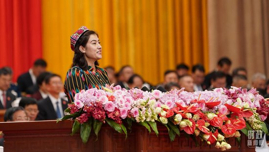 时政新闻眼丨习近平出席庆祝大会,新疆之行蕴含深远考量