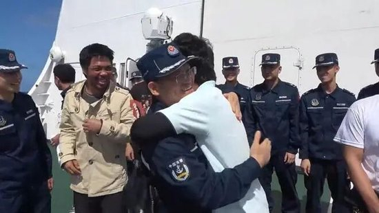 菲律宾客船倾覆，这次中国为何没法救？