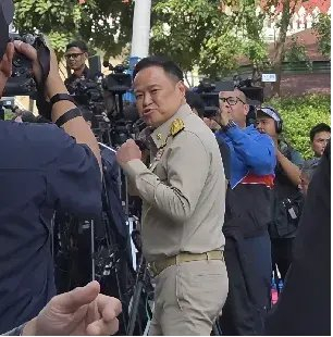 特朗普想“一个电话”摆平冲突,泰国:不好使了