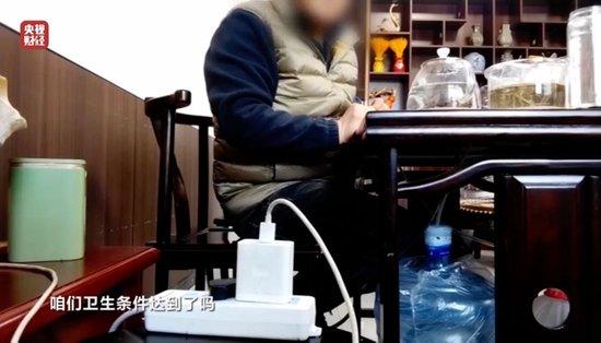 涉多个知名品牌!卫生巾、纸尿裤残次料,竟被翻新“二次销售”