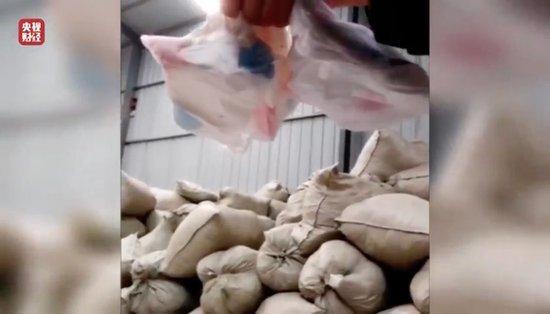 涉多个知名品牌!卫生巾、纸尿裤残次料,竟被翻新“二次销售”
