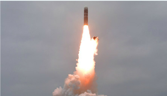 朝鲜首次公开核潜艇照片，战力如何？释放何种信号？