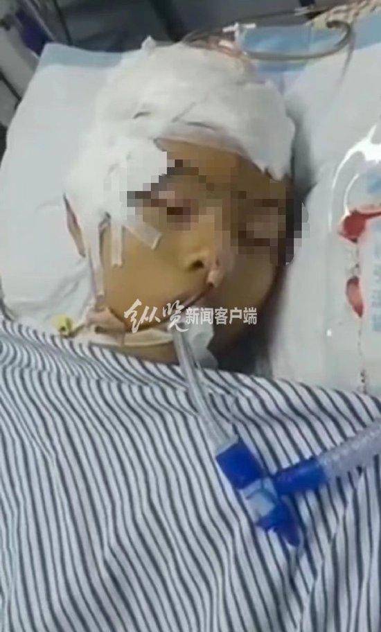 被打的当事学生。(来源/视频截图)