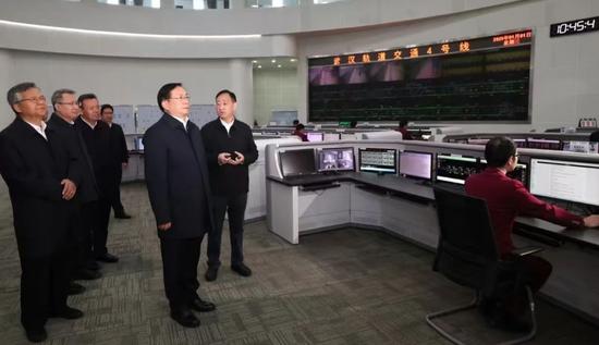 履新省委书记后,王忠林元旦当天首度调研