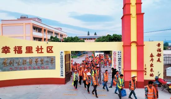 云南省委书记的“五问”