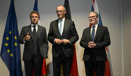 特朗普下最后通牒 泽连斯基面临抉择