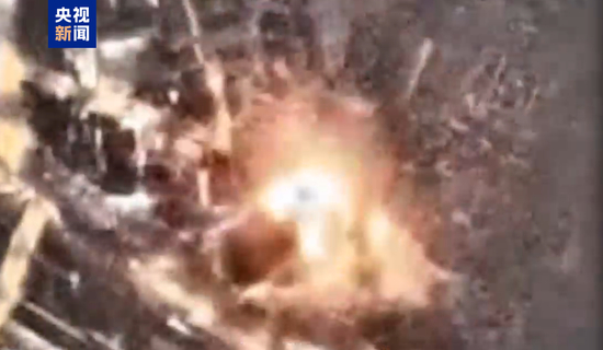 伊朗称击中F-35战斗机，以称对伊行动“还没过半”，美总统否认增兵