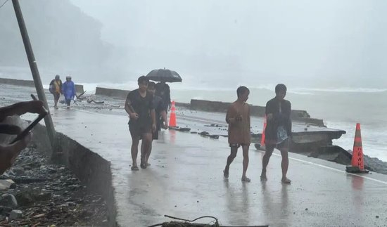 中方为什么要援助菲律宾，都援助了谁？