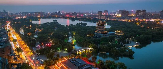 被追赶反超，北方“弱省会”南下取经