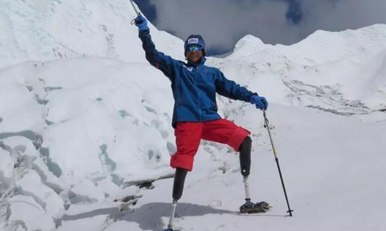 中国登山者夏伯渝。图片来源:劳伦斯世界体育奖官方网站截图