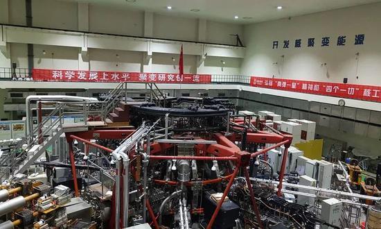 中核集团核工业西南物理研究院的“环流器二号A”聚变实验装置。
