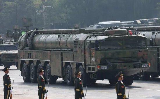 九三阅兵,新一代武器装备震撼亮相
