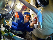 【飞天时代楷模】张晓光：“英雄”笔谱写飞天梦