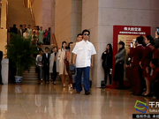 从单一到多彩 改革开放40年的时尚变化