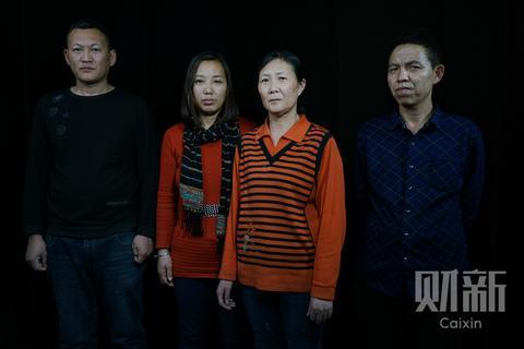 2008年1月,“汤兰兰”案涉案人员汤兰兰的叔叔汤继彬、汤兰兰的母亲万秀玲、汤兰兰的大姑汤玉梅、前村主任汤万友(从左至右)来到北京申诉。图/财新实习记者 蔡颖莉