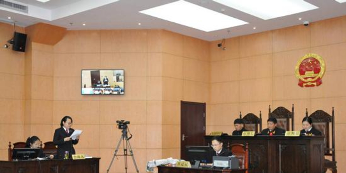 广德法院开审审理县医院原院长受贿一案