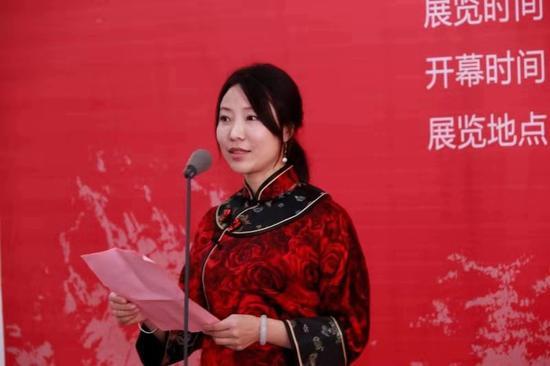 画家李蝉羽发言