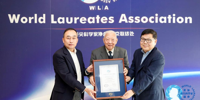 世界顶级科学家中国人多少 w700h350z1l10t106b7.jpg