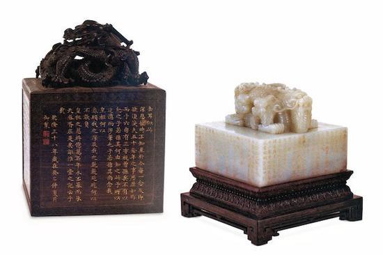 清乾隆 乾隆帝御宝青白玉“敬天勤民”玺 © 北京故宫博物院