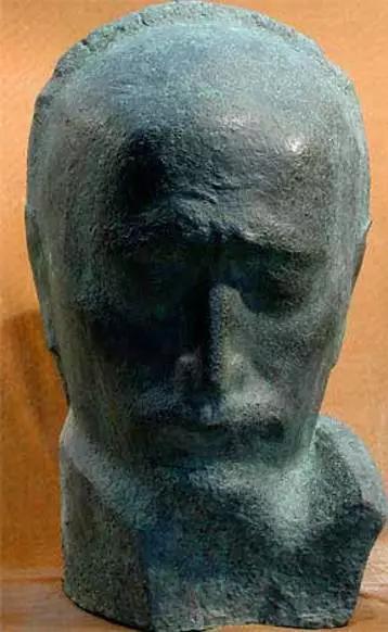 《曹雪芹头像》 铸铜 高120cm 1995年
