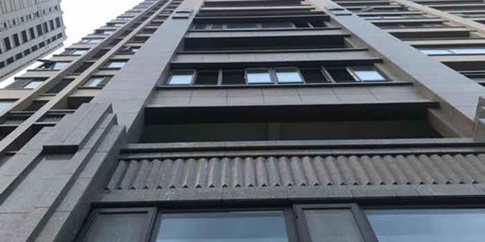 江苏徐州回应城管局干部搞违建:已暂停职务(图