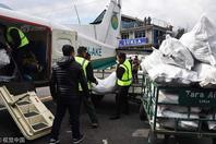 尼泊尔：珠峰地区每年产生数千公斤垃圾 飞机运回加德满都回收
