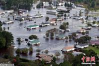 "佛罗伦斯"袭美引发灾难性洪水 北卡成泽国