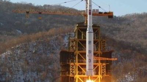 实拍朝鲜火箭发射