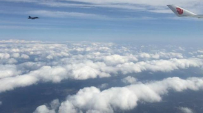 习主席专机进入捷克领空