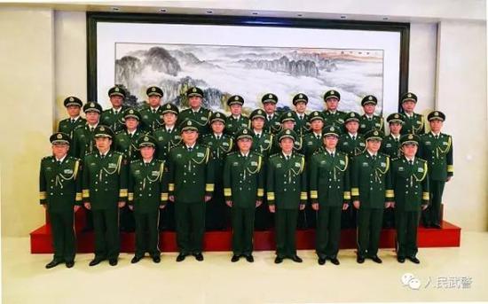 “人民武警”微信公众号 图
