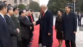 现场视频:会见参访官员