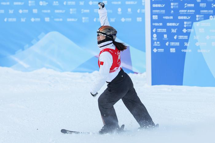  中国队锁定自由式滑雪女子空中技巧金牌