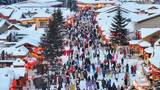 黑龙江雪乡景区迎客流高峰