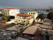 中国使馆提醒在安哥拉中国公民注意防范登革热