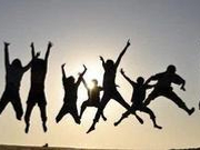 社联主席不能称学长？人民日报：别让学生染官气