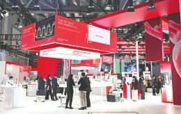 跨国药企在华战略的舍与得:“老药”逐步退场,“本土”加速成长