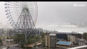 摩天轮变“大风车”