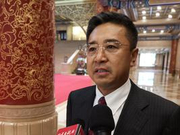 全国人大北京团首位代表报到