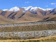 走进拉林铁路建设施工现场：我在高原修铁路