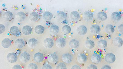 《多彩海滩》摄影：@ 樊豹声