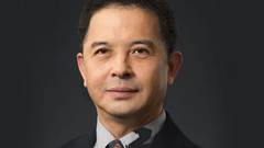 第八期评委：冯建国