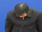 天津高楼大火致10死5伤 副市长鞠躬道歉(图)