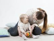 “保姆虐童”事件 其实是一面镜子