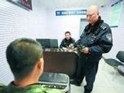 医院副主任长期往主任水杯中下药 致其患重病自杀