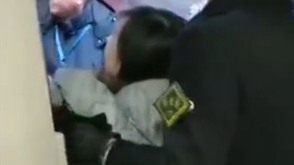 与乘务人员争执阻碍高铁发车