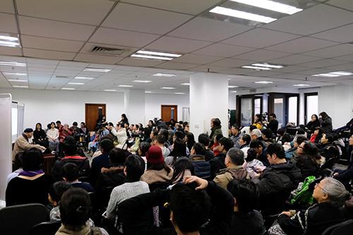 汪铎先生在中国人民大学艺术学院音乐厅的讲座现场